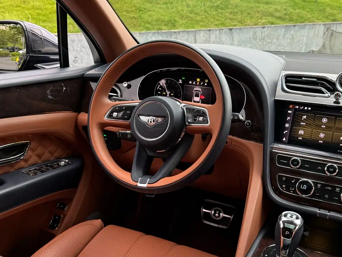 Bentley Bentayga Hybrid 2021 2021 3.0T PHEV
