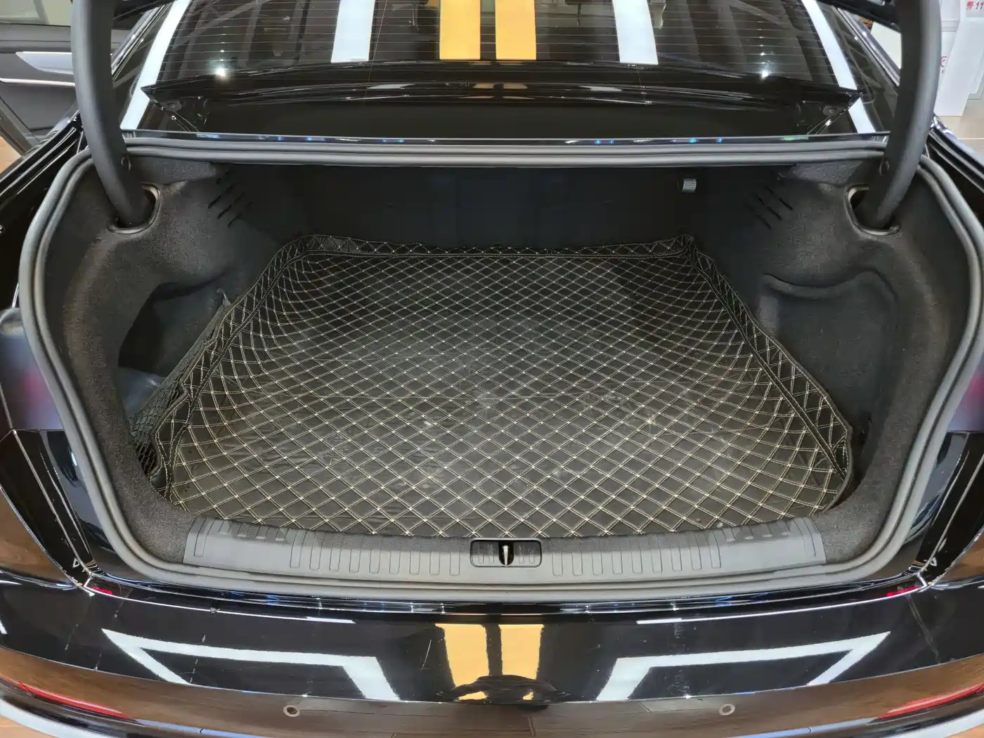 Audi A6L 2024 40 TFSI Luxury Dynamic фото 23