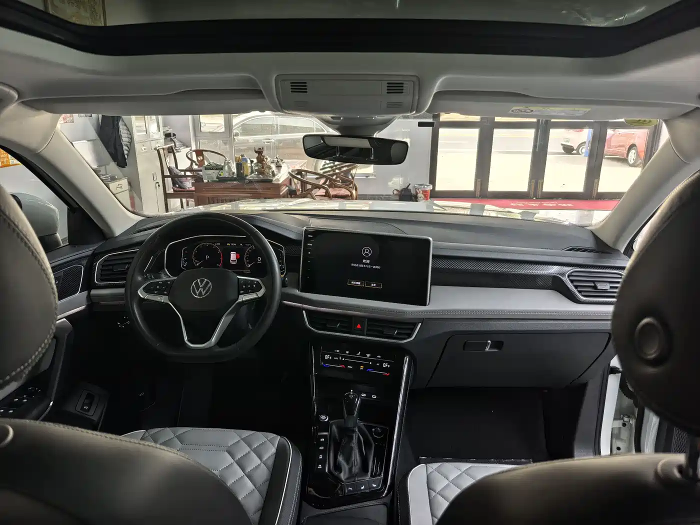 Volkswagen Tayron 2023 280TSI 2WD Luxury Plus Advanced Edition фото 11