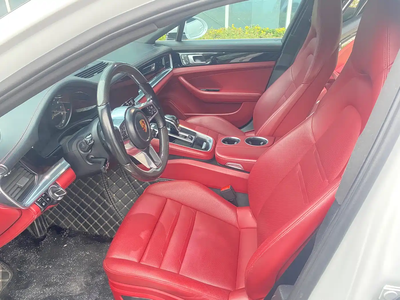 PORSCHE PANAMERA NEW ENERGY