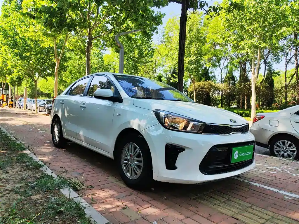 Kia Huan Chi 2017 1.4L Manual Smart Fashion фото 8