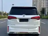 Фото 8 - Buick GL8