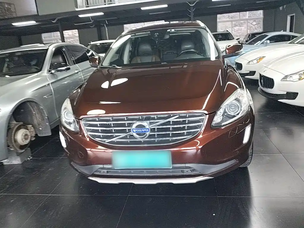 2014 Volvo XC60 (Import)