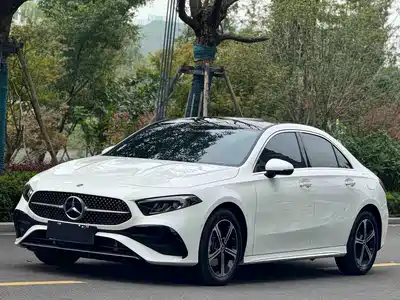 Mercedes-Benz A