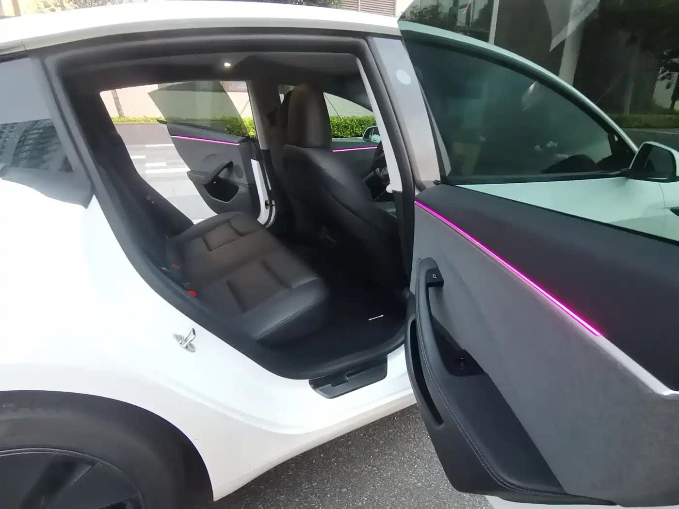 Фото 7 - Tesla Model 3