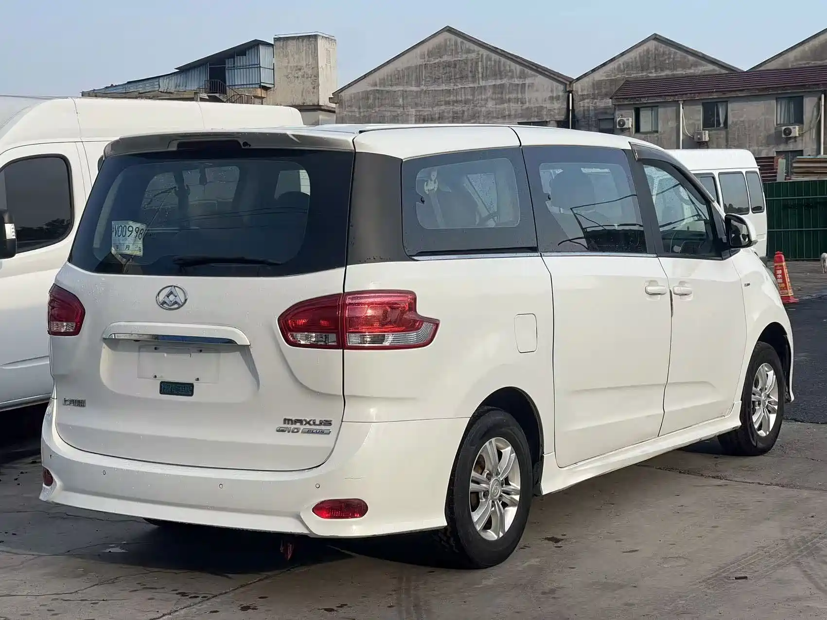 Фото 12 - Maxus G10