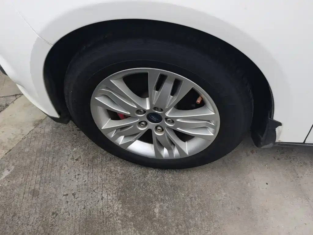 Ford Focus 2014 2012 Sedan 1.6L Manual Comfort