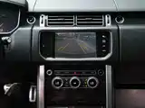 Photo 10 - Land Rover Range Rover