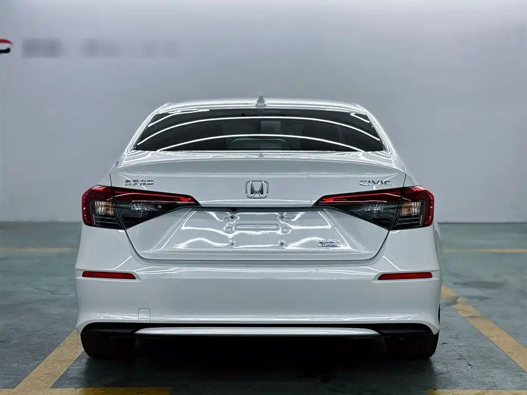 Photo 11 - Honda Civic