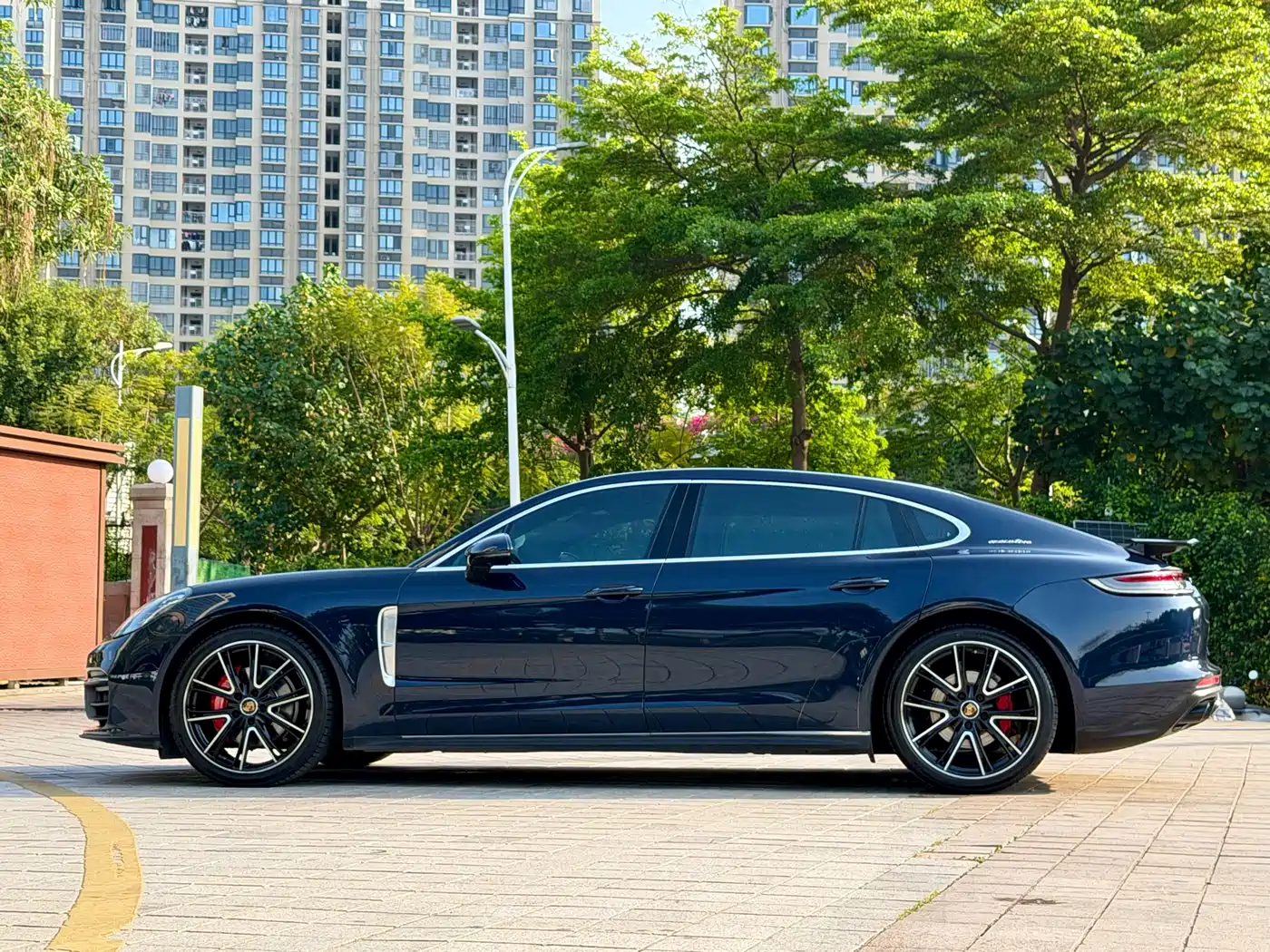 Porsche Panamera 2022 Panamera Executive Long Wheelbase 2.9T фото 13
