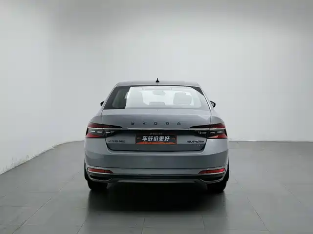 Škoda Superb 2019 Facelift TSI330 DSG Comfort — фото 4