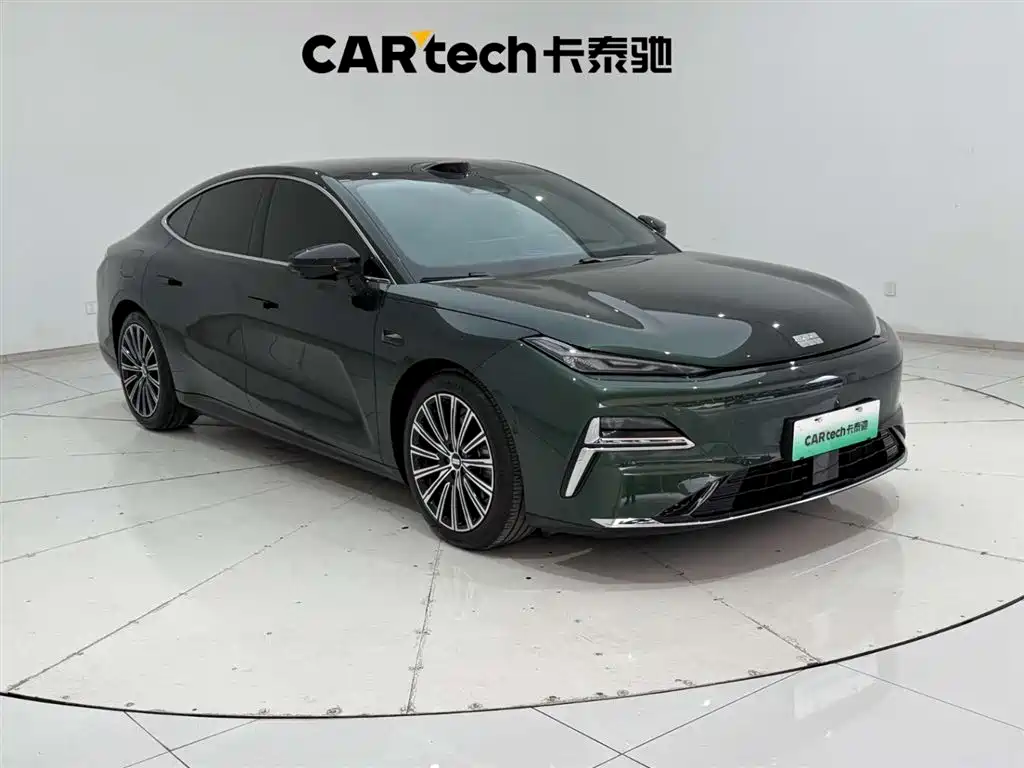 GEELY GALAXY GALAXY SPARKLE 8