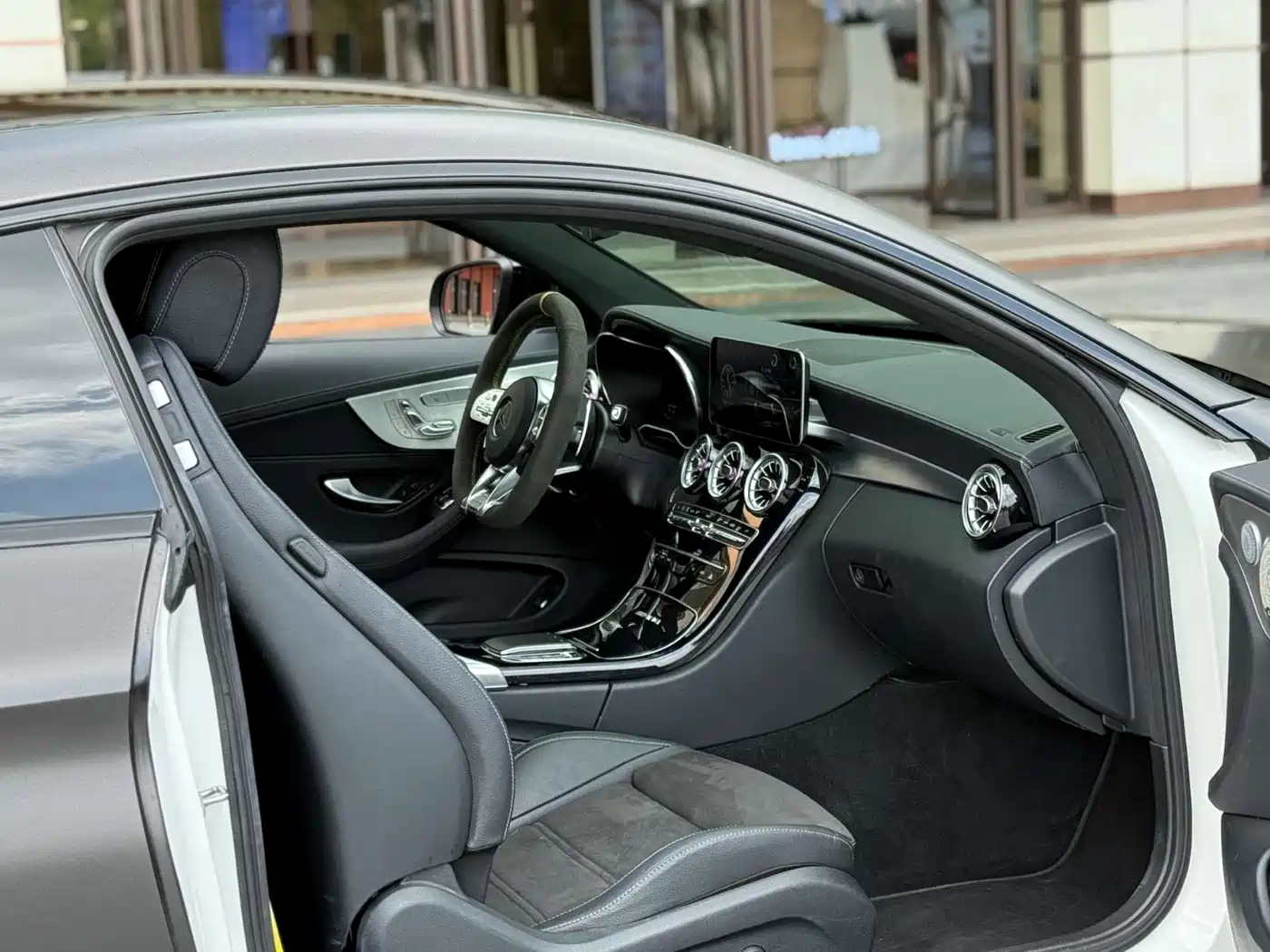 Mercedes-Benz C-Class AMG 2021 AMG C 63 Coupe фото 7
