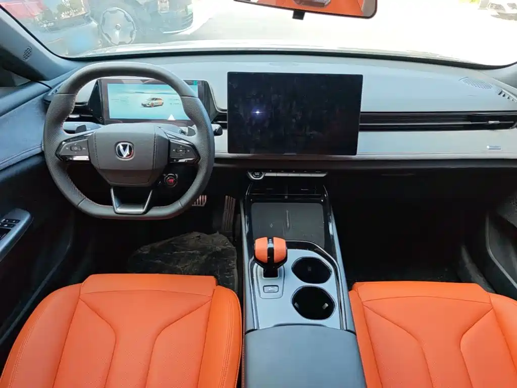 Changan UNI-V 2025 2025 2.0T Sport Version