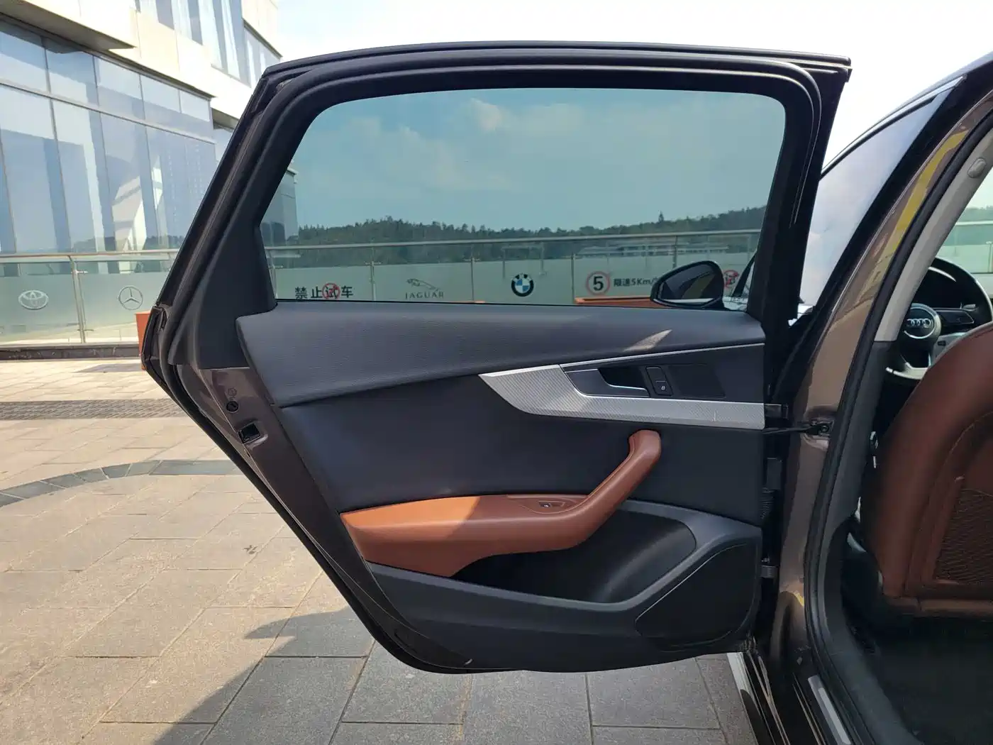 Audi A4L 2017 Plus 40 TFSI Fashion фото 18