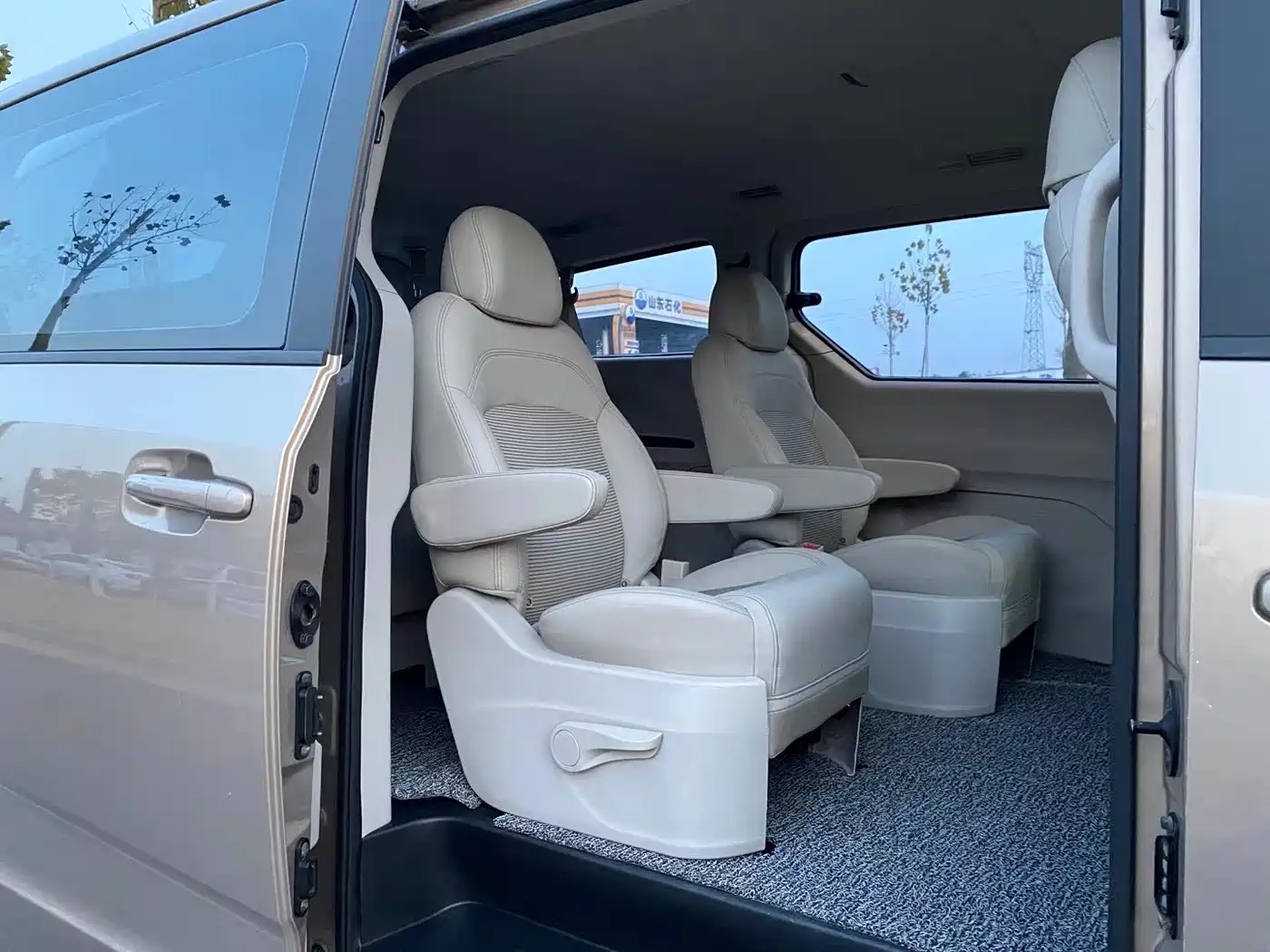 SAIC Maxus Maxus G10 2016 2.0T Automatic Elite фото 5