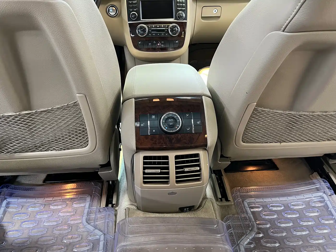 Mercedes-Benz R-Class 2011 R 350 L 4MATIC фото 22