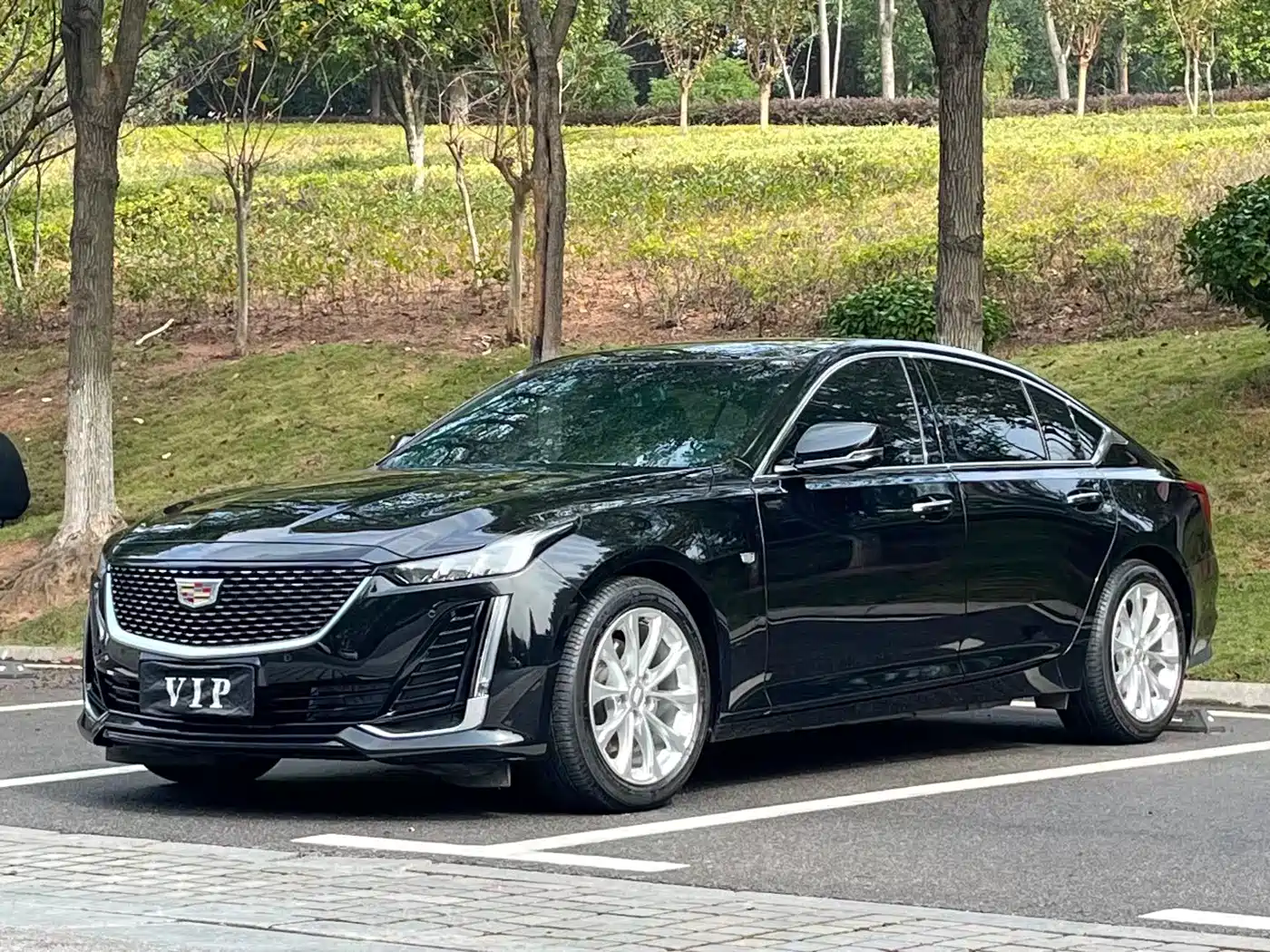 CADILLAC CT5