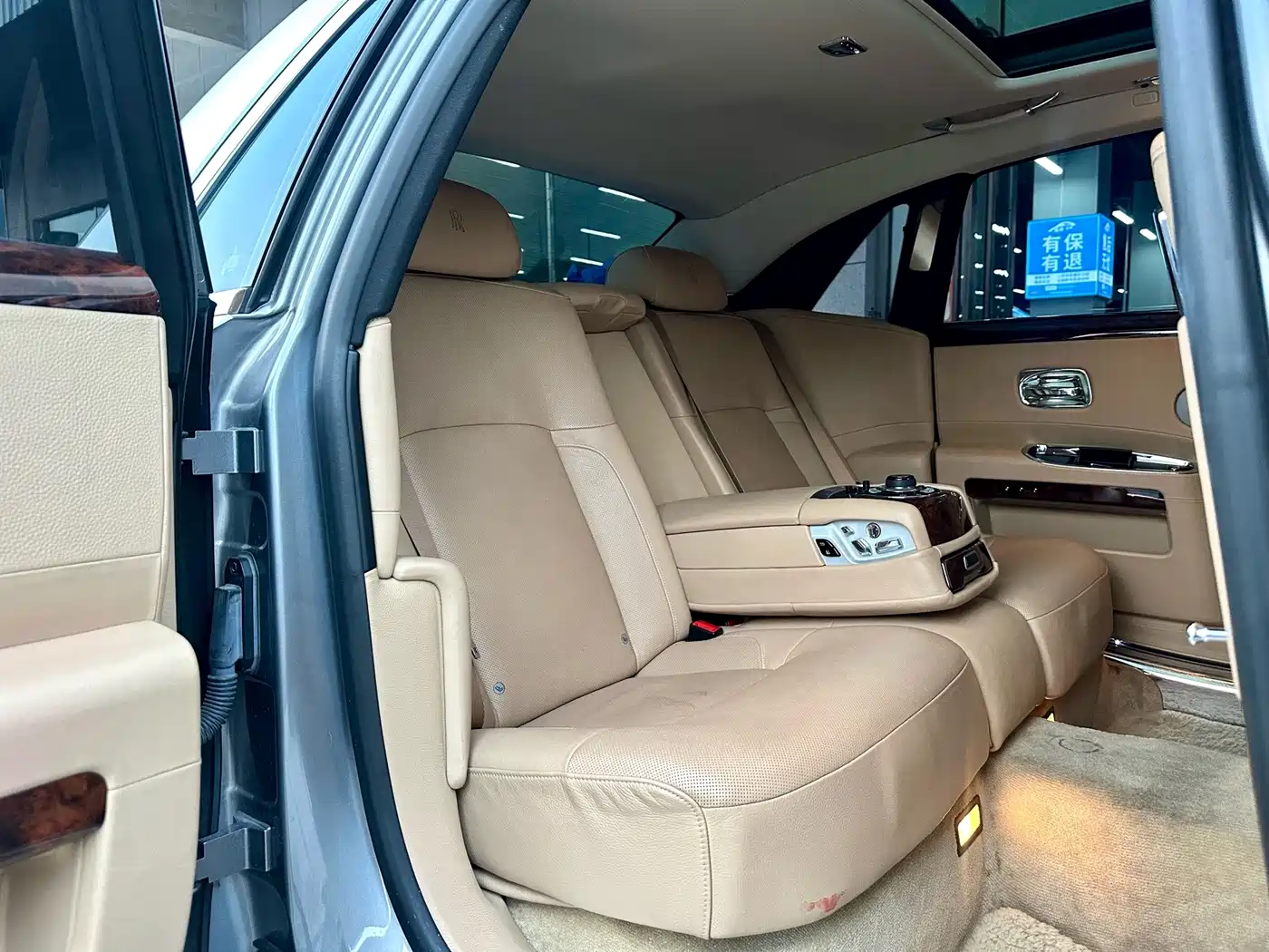 Rolls-Royce Ghost 2011 2010 Model 6.6T Standard