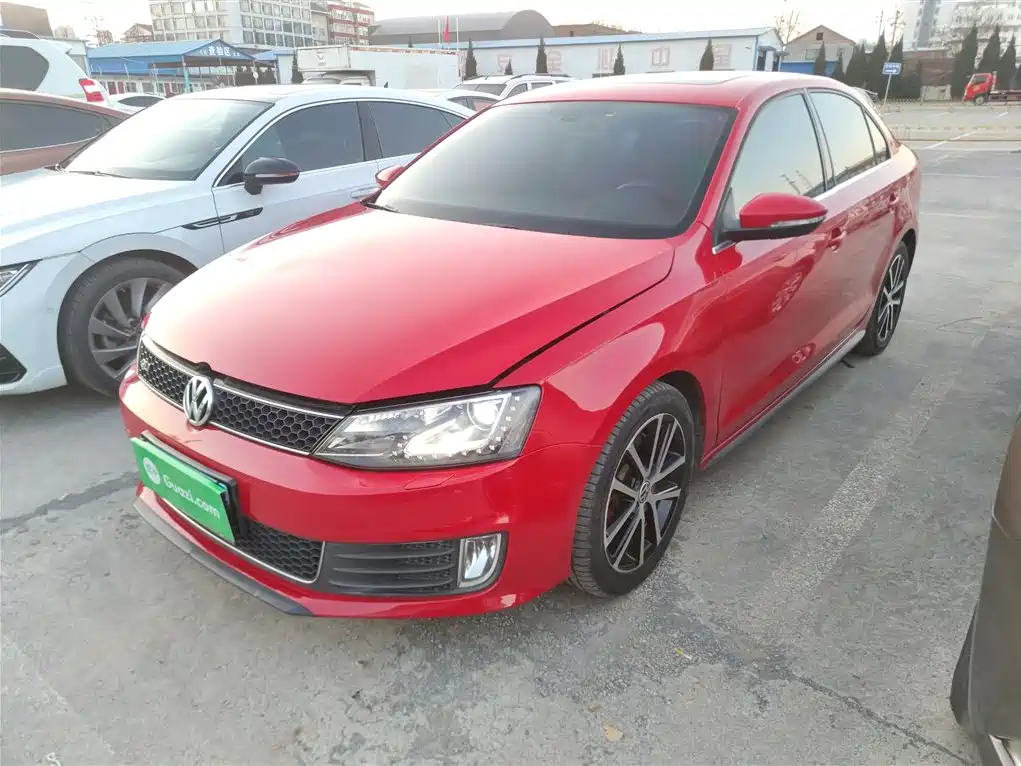 Volkswagen Sagitar 2013 2.0TSI GLI фото 2