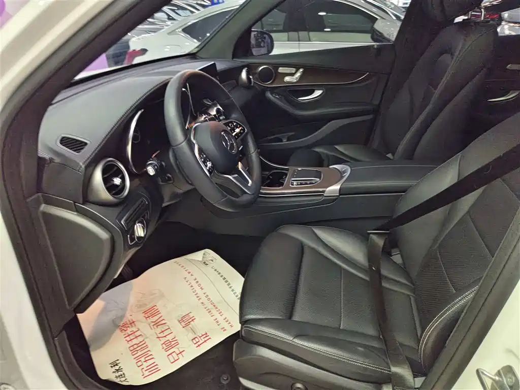 Mercedes-Benz GLC 2020 GLC 300 L 4MATIC Dynamic фото 10