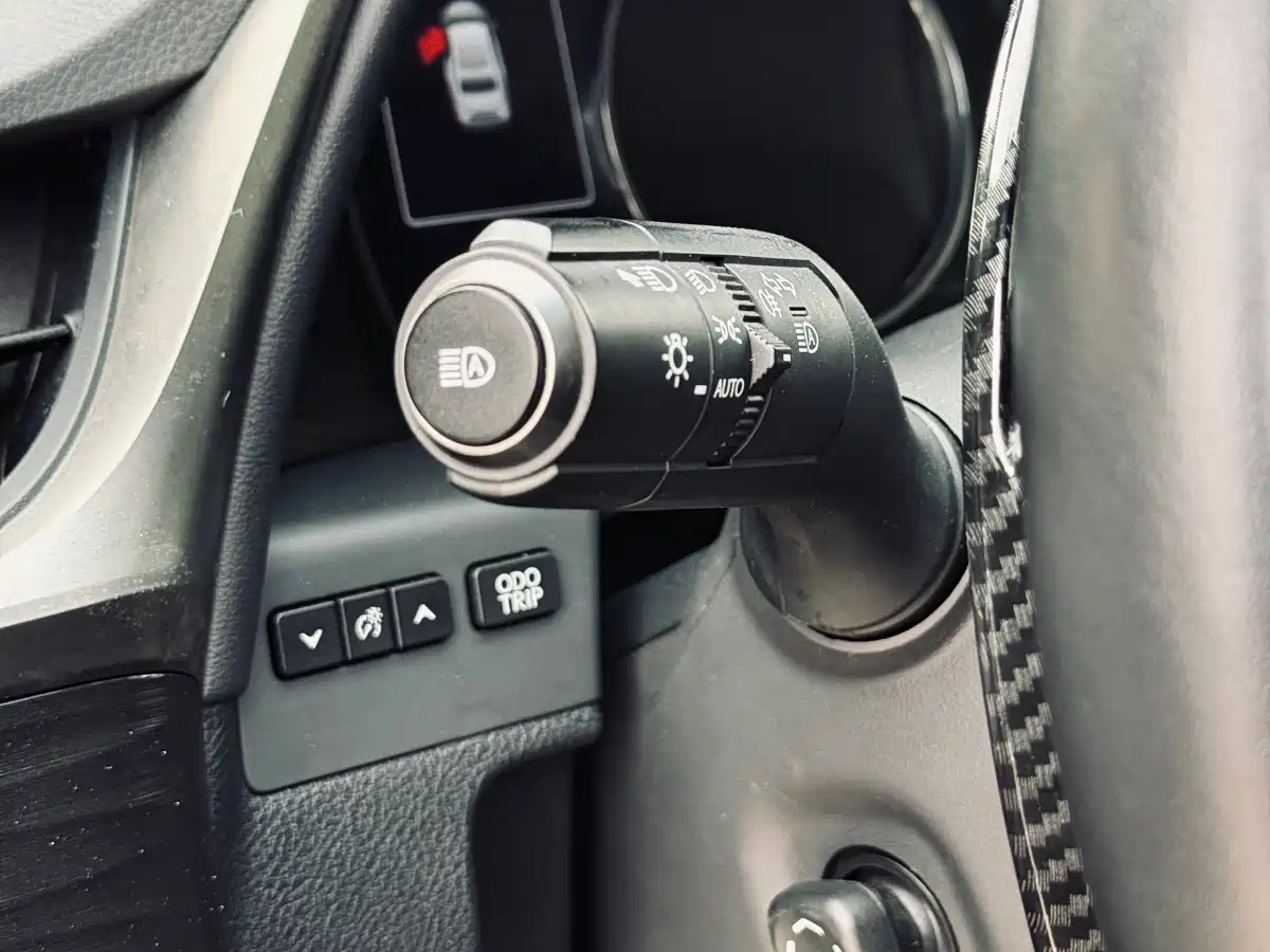 Lexus ES 2020 200 Excellence фото 16