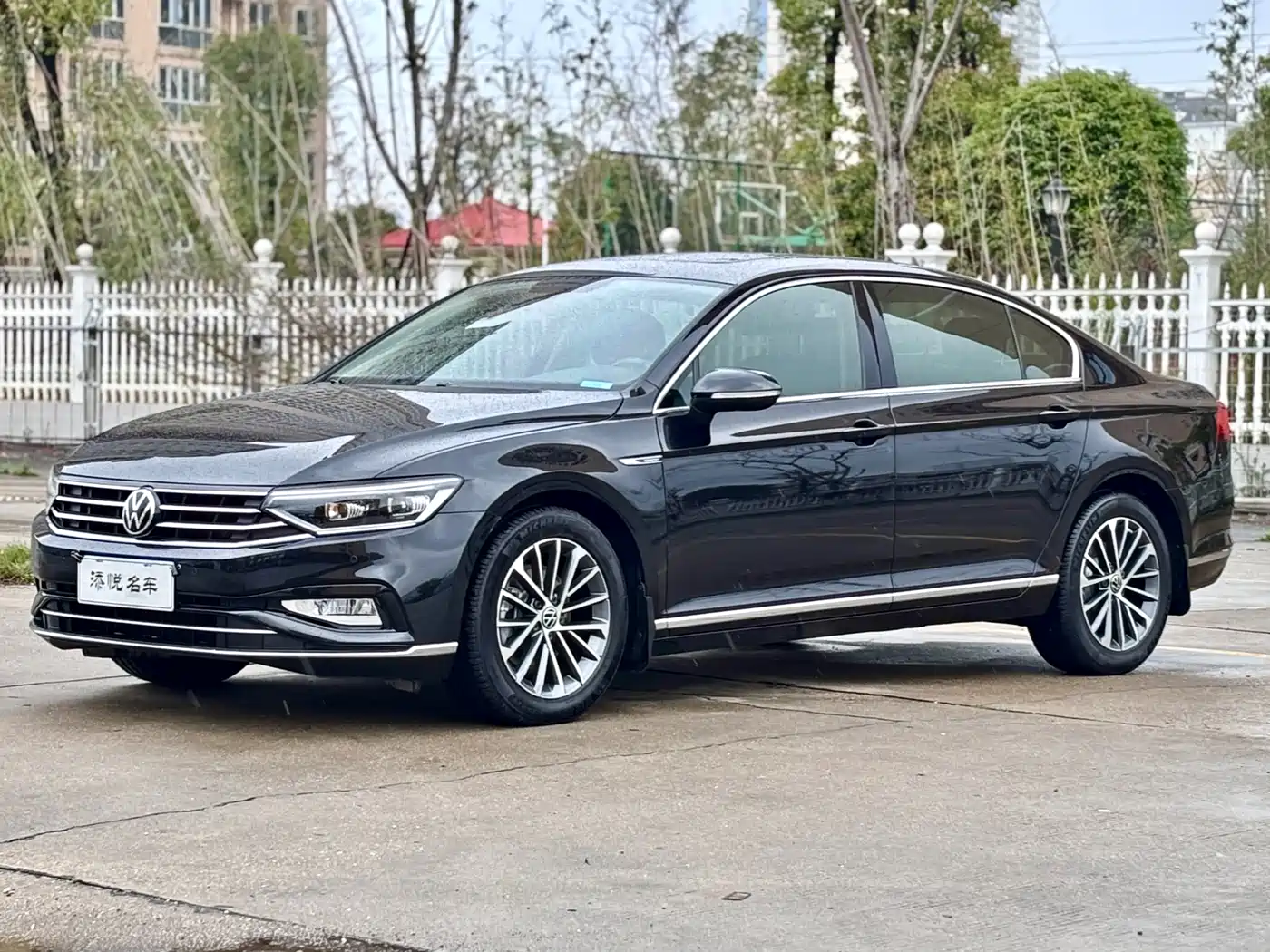Volkswagen Magotan 2021 330TSI DSG 30th Anniversary Edition фото 2