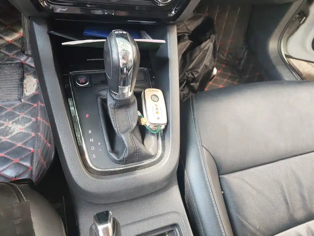 Photo 15 - Volkswagen Sagitar