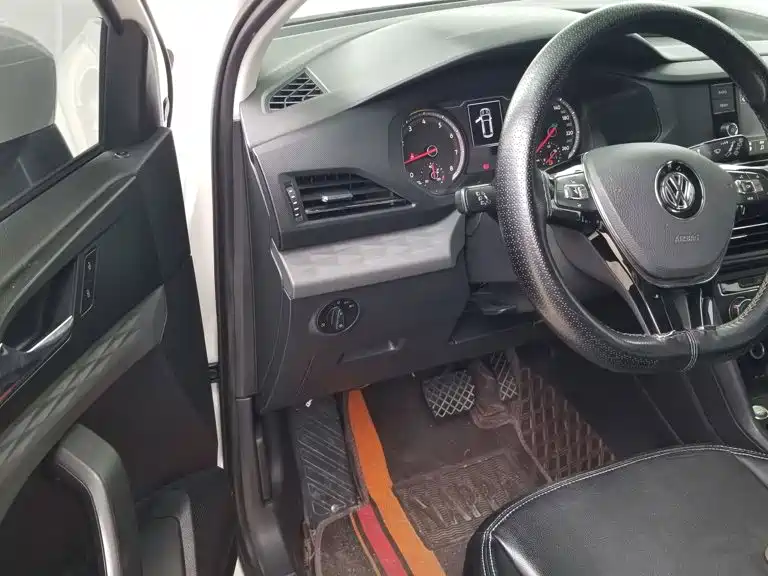 Volkswagen Tharu, миниатюра 16
