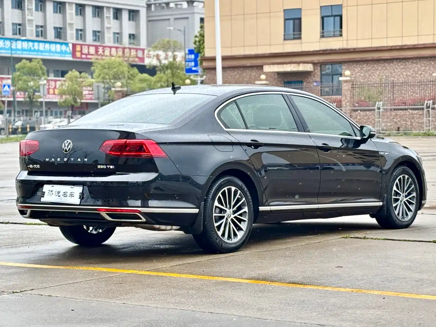 Volkswagen Magotan 2021 330TSI DSG 30th Anniversary Edition фото 7