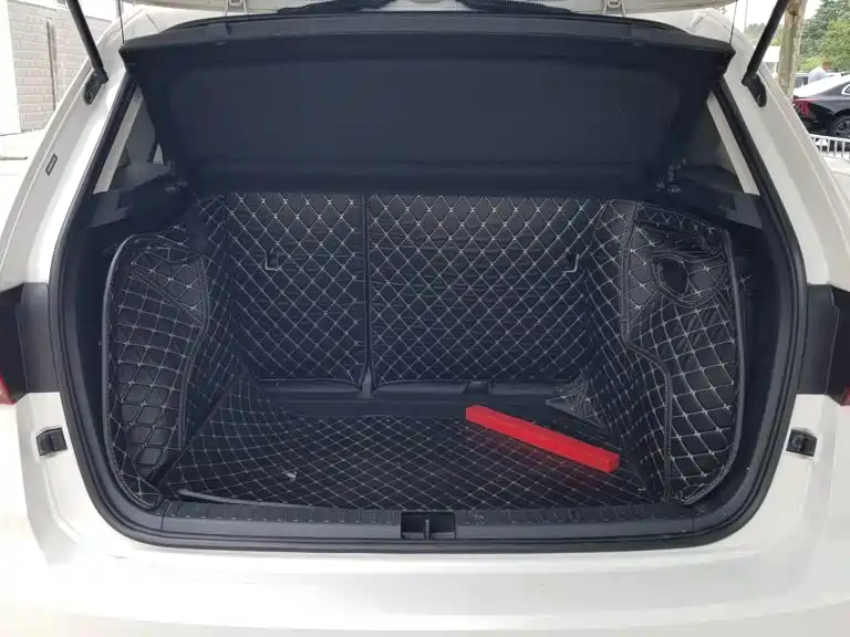 Volkswagen Tharu, миниатюра 19
