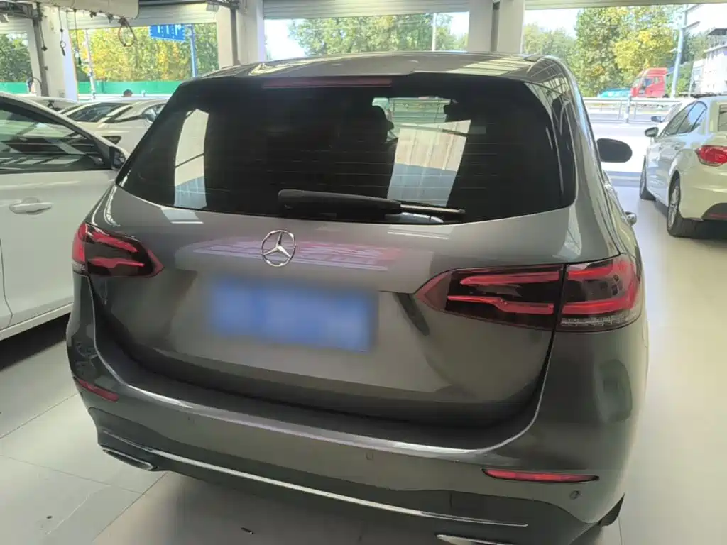 Photo 6 - Mercedes-Benz B-Class