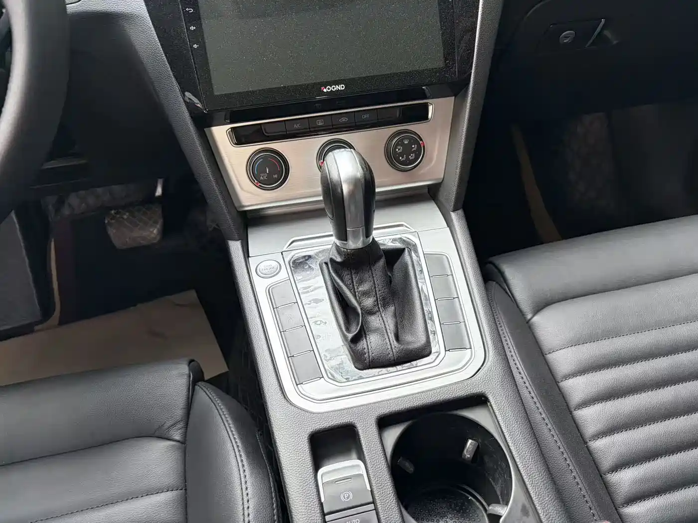 Volkswagen Magotan 2019 280TSI DSG Comfort China VI фото 7