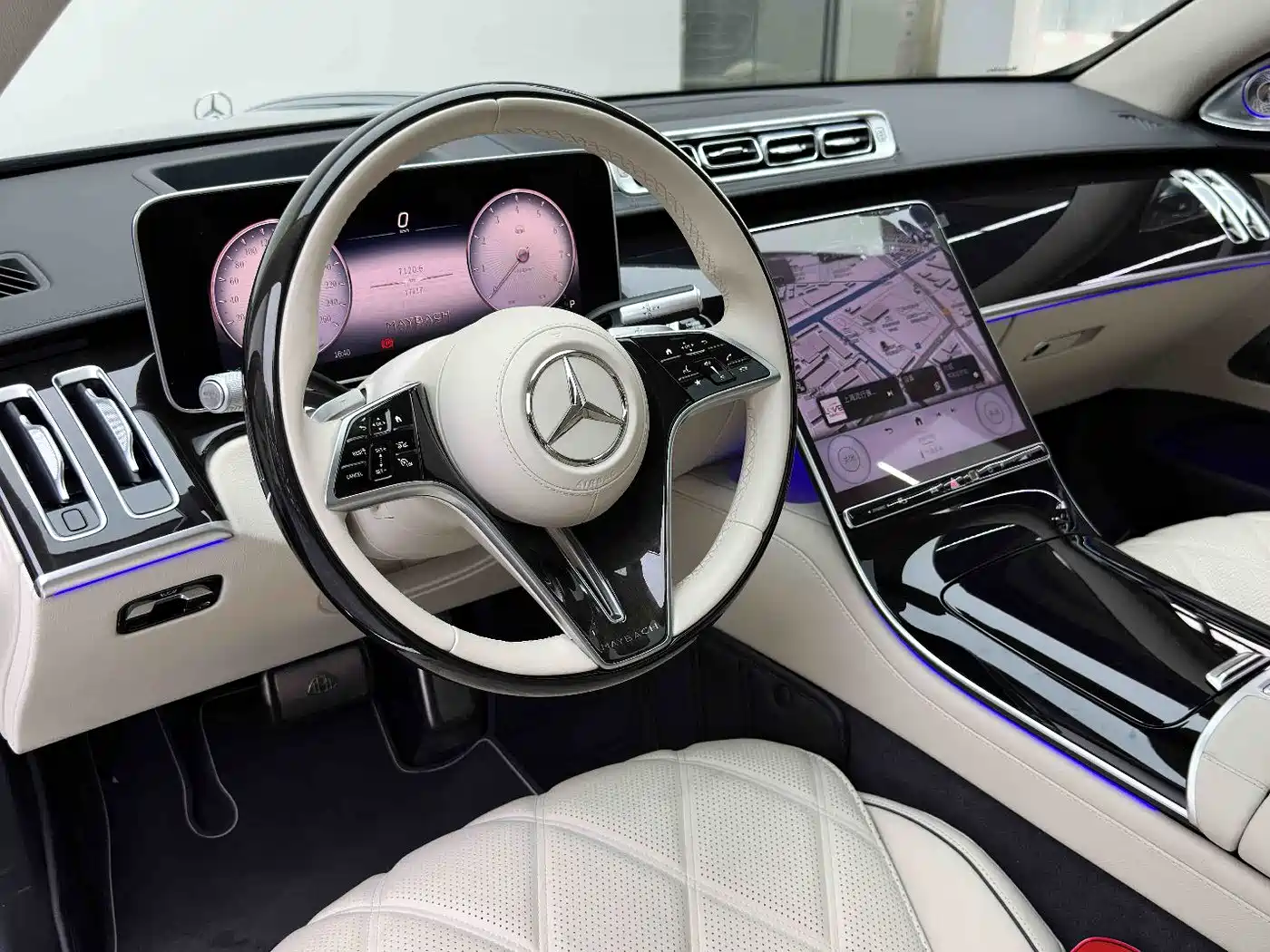Mercedes-Benz Maybach S-Class 2025 Model S 480 4MATIC фото 16