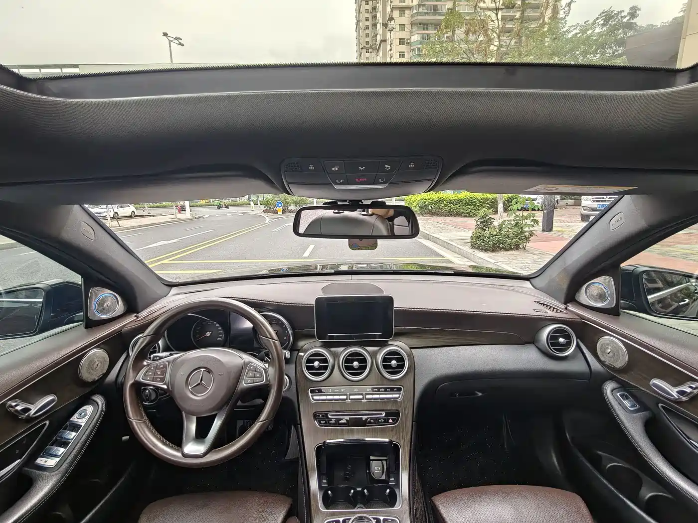 Mercedes-Benz GLC 2019 Model GLC 200 L 4MATIC фото 9