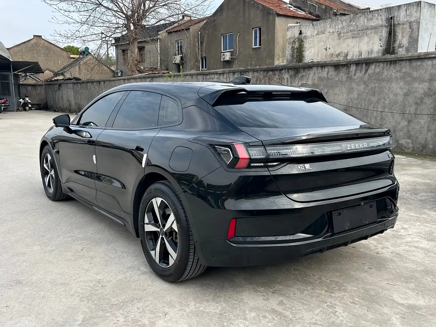 ZEEKR EXTREME KRYPTON 001