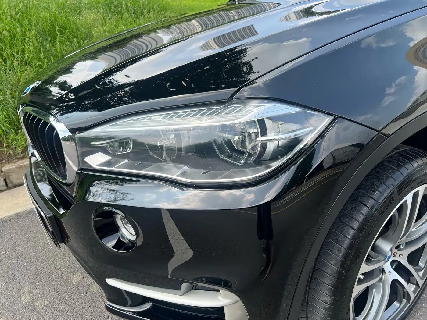 Photo 6 - BMW X5 (Import)