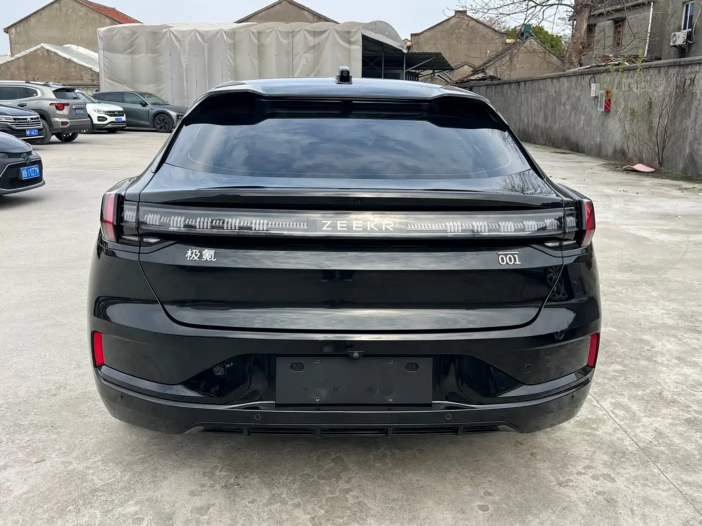 ZEEKR EXTREME KRYPTON 001