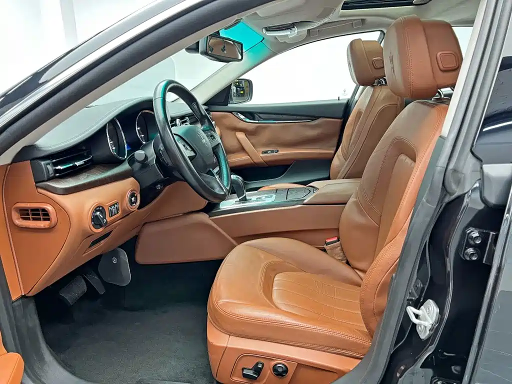 Maserati Quattroporte 2017 2015 3.0T Standard
