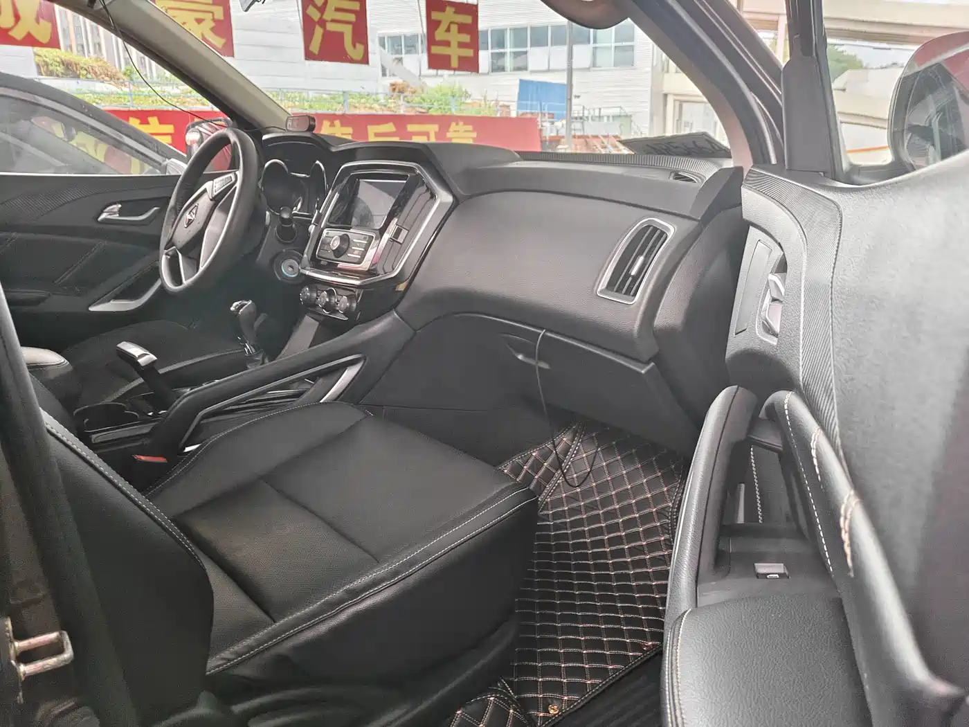 Фото 6 - Jiangling Yusheng S350