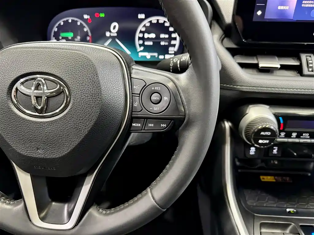Toyota RAV4 Rongfang 2024 2.0L CVT AWD Adventure Plus Edition фото 24