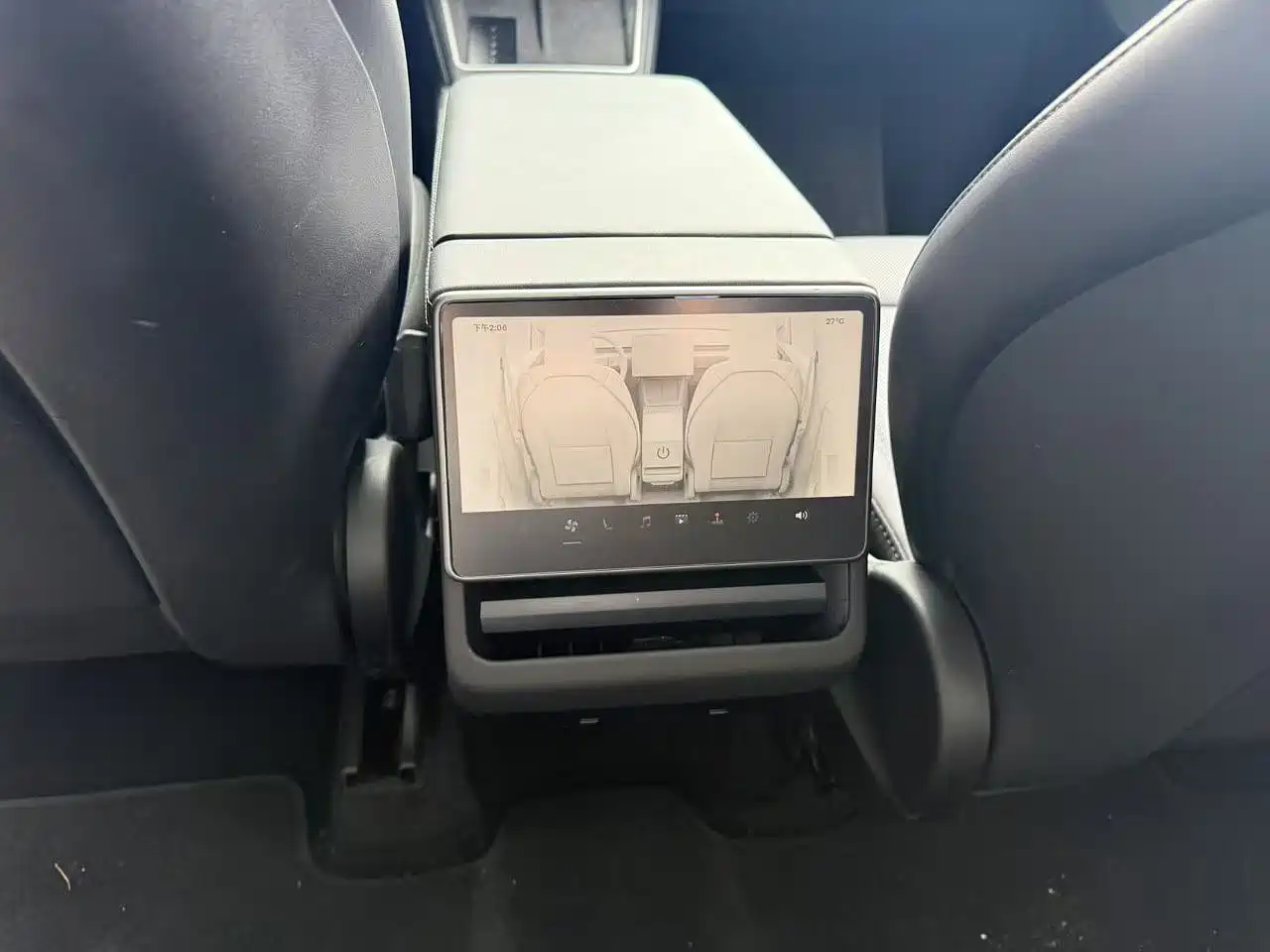 Tesla Model Y 2026 2026 Rear-Wheel Drive