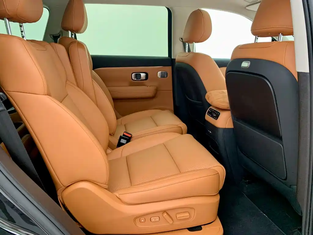 Leapmotor C16 2025 2026 Model Year EREV 280 LiDAR Premium Edition 6-Seater