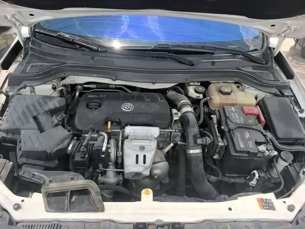 Фото 20 - Buick Excelle