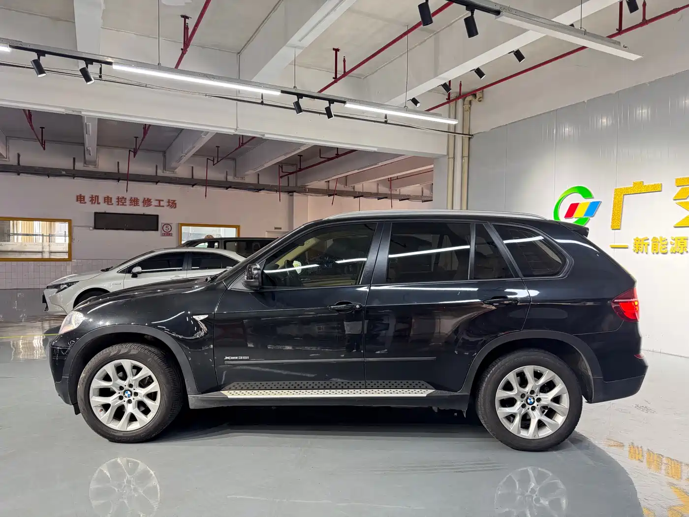 BMW X5 (Import) 2011 xDrive35i Premium фото 7