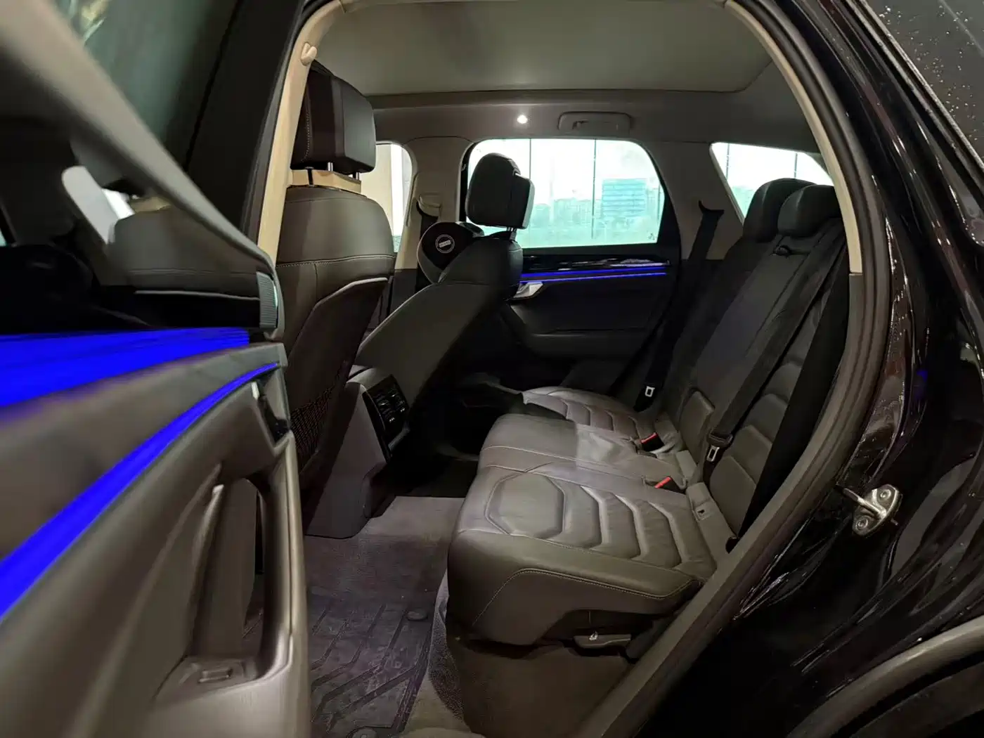 Volkswagen Touareg 2019 2019 3.0TSI Sharp Edge Edition China V