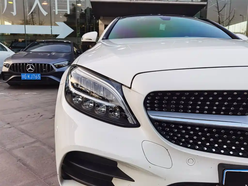 Mercedes-Benz C-Class, миниатюра 6