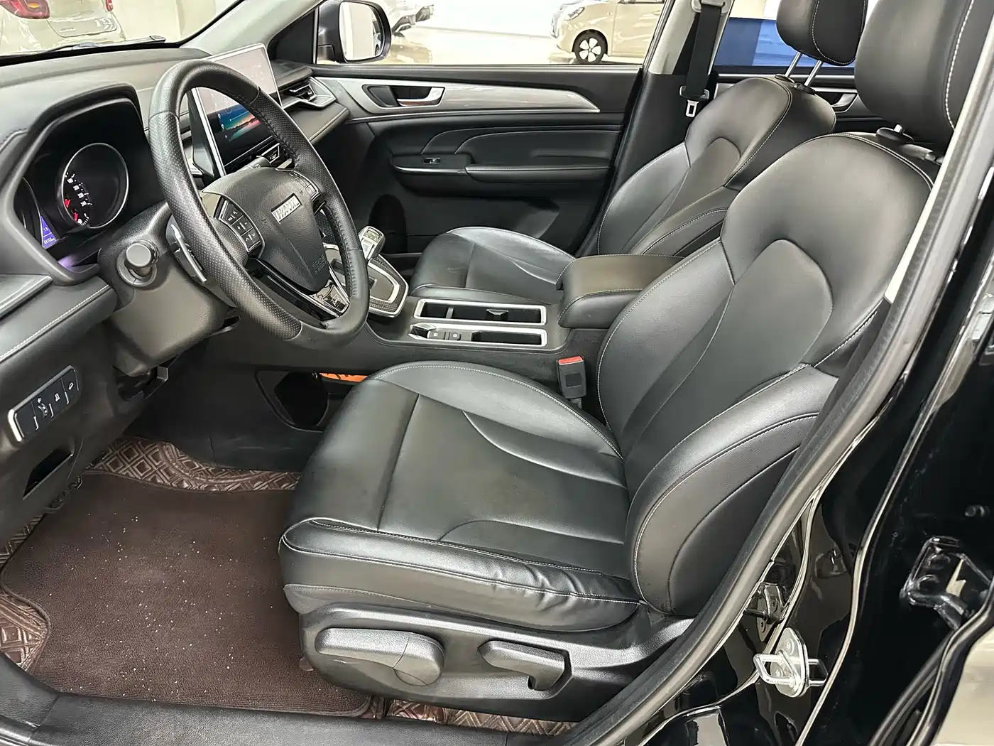 Haval M6 2023 2021 PLUS 1.5T DCT Luxury Smart Connect