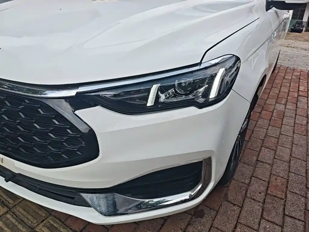 Ford Escort 2021 2021 1.5L Automatic Diamond Edition