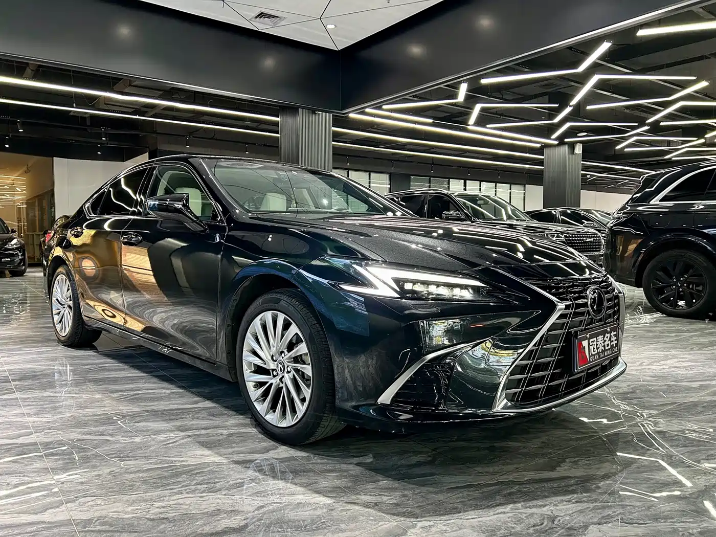 Lexus ES 2025 2025 200 Ultimate Edition